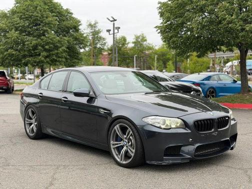 Gray 2014 BMW M5 Base