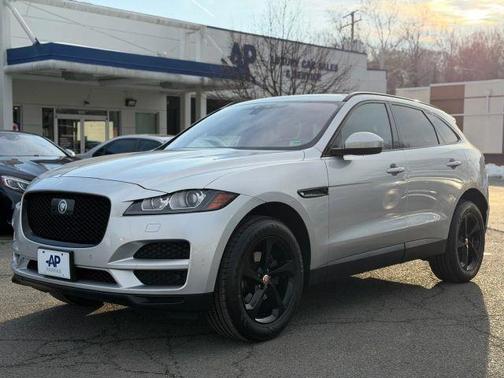 2019 Jaguar F-PACE 25t Premium