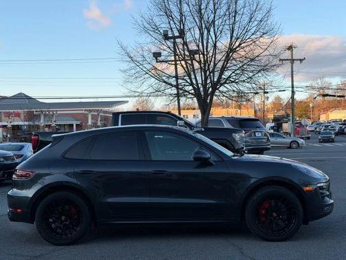 2018 Porsche Macan GTS