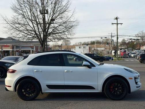 2017 Porsche Macan GTS