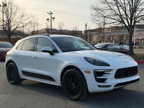 2017 Porsche Macan GTS