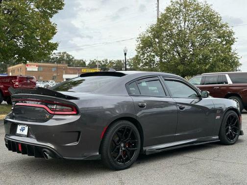 2019 Dodge Charger Scat Pack