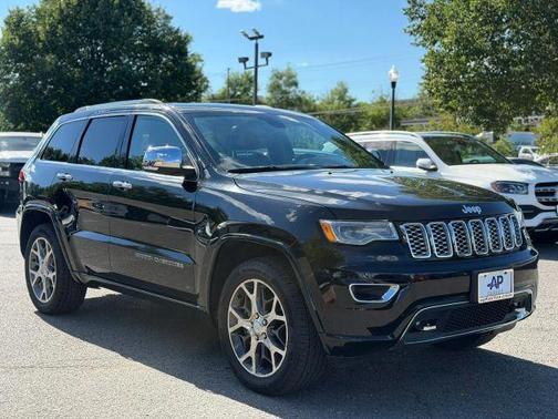 Black 2021 Jeep Grand Cherokee Overland
