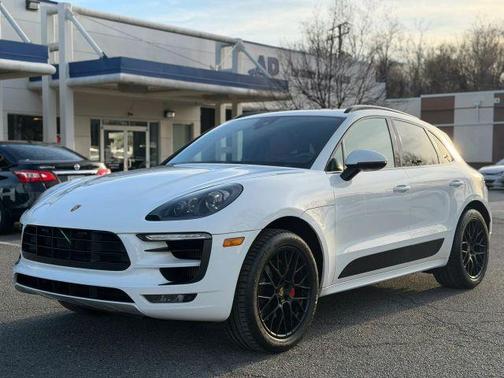 White 2017 Porsche Macan GTS