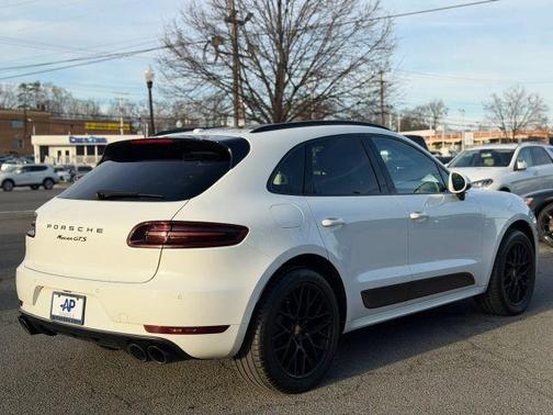 White 2017 Porsche Macan GTS