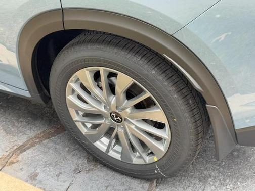 2025 INFINITI QX50 LUXE