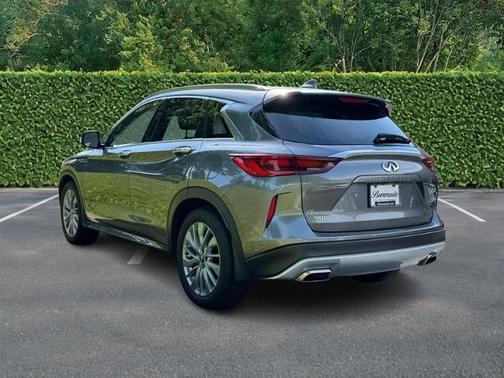 2024 INFINITI QX50 LUXE