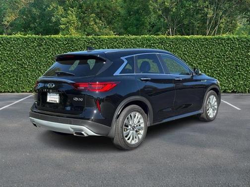 2024 INFINITI QX50 LUXE
