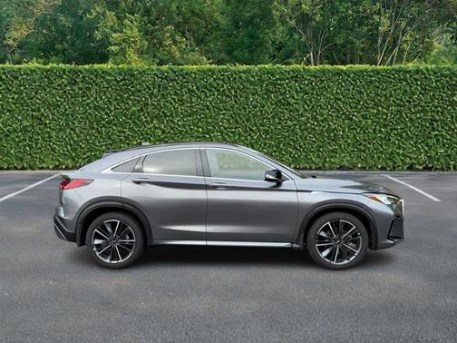 2025 INFINITI QX55 LUXE