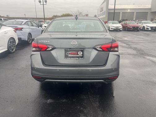 2025 Nissan Versa 1.6 SV