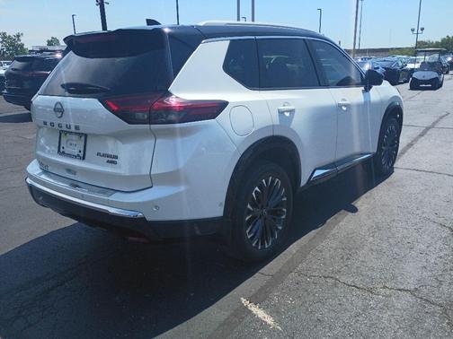 Wht Blk Roof 2024 Nissan Rogue Platinum