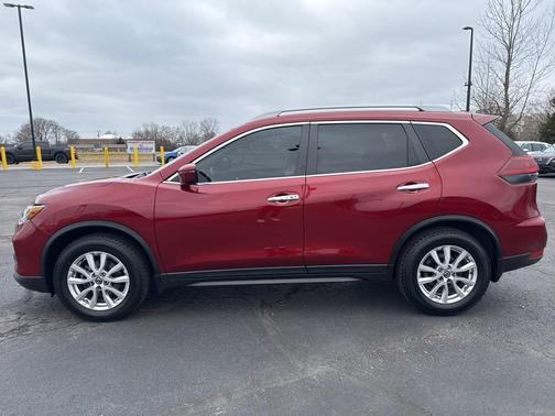 2020 Nissan Rogue SV