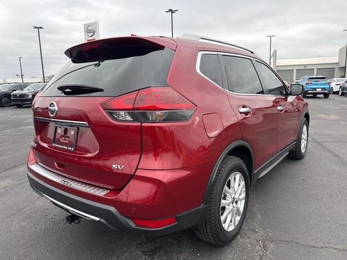 2020 Nissan Rogue SV