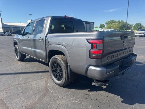 Gun Metallic 2026 Nissan Frontier SV