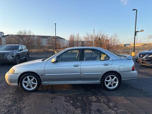 2003 Nissan Sentra SE-R