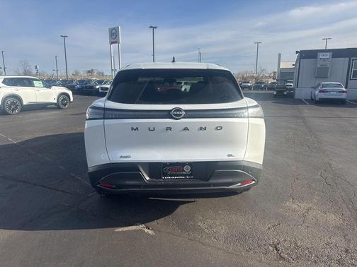 Everest White P 2026 Nissan Murano SL