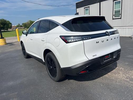 2025 Nissan Murano SV