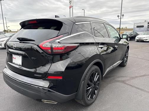 2023 Nissan Murano SV