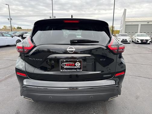 2023 Nissan Murano SV
