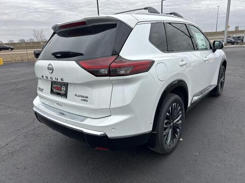 2025 Nissan Rogue Platinum