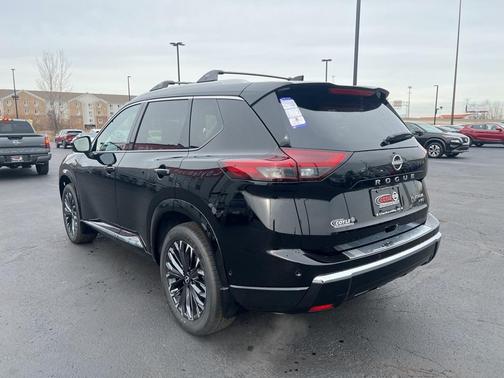 2025 Nissan Rogue Platinum