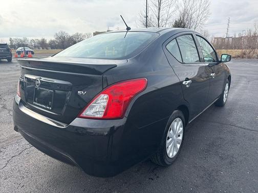 2019 Nissan Versa 1.6 SV