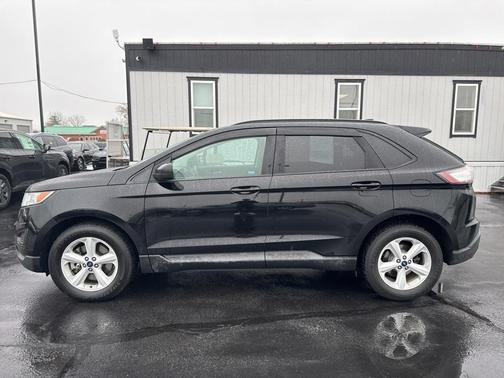 2018 Ford Edge SE