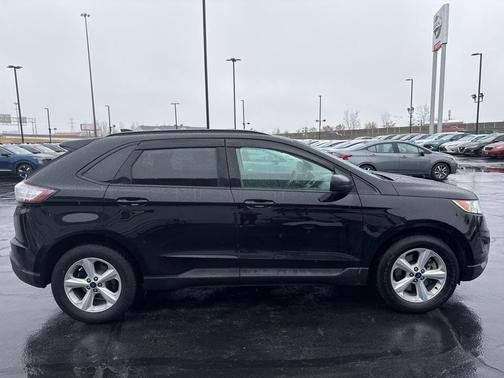 2018 Ford Edge SE