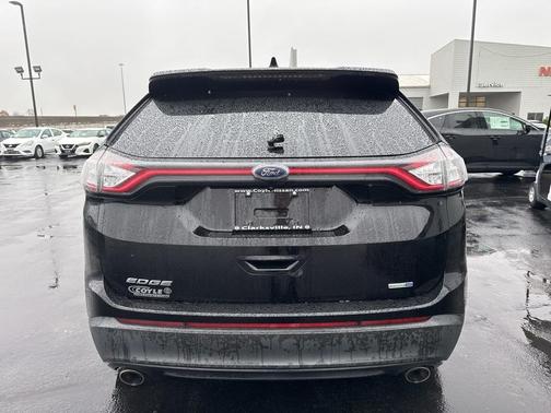 2018 Ford Edge SE