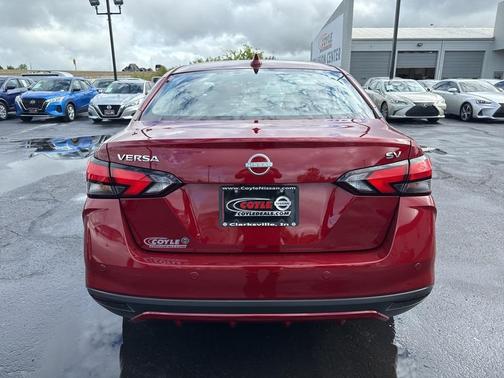 2024 Nissan Versa 1.6 SV