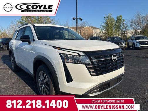 Everest White P 2026 Nissan Pathfinder SL