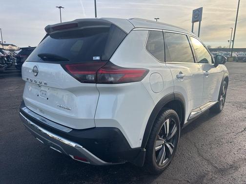 2023 Nissan Rogue Platinum