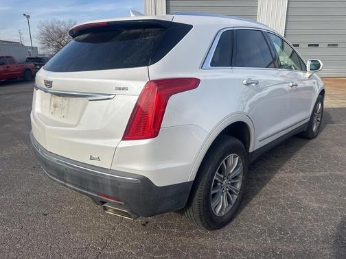 2017 Cadillac XT5 Luxury