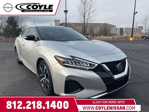 2022 Nissan Maxima SV