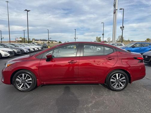 2024 Nissan Versa 1.6 SV