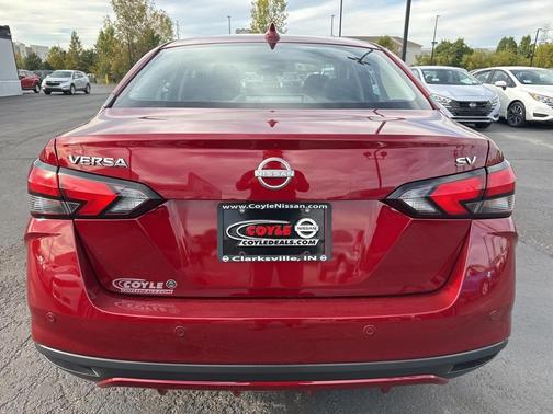 2024 Nissan Versa 1.6 SV