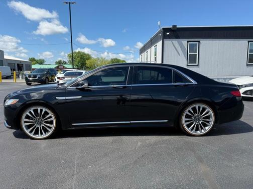 2017 Lincoln Continental Reserve