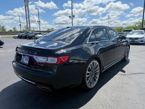 2017 Lincoln Continental Reserve