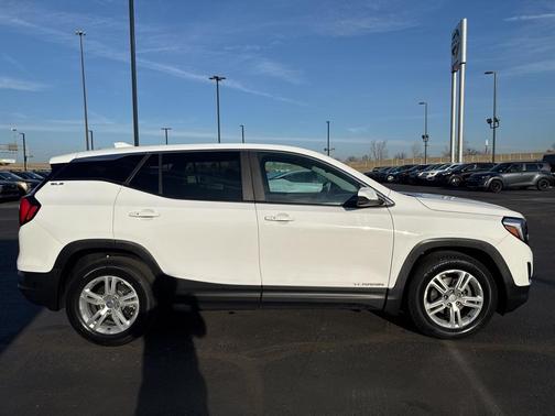 2021 GMC Terrain SLE