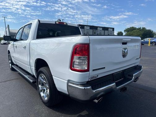 Bright White Clearcoat 2022 RAM 1500 Big Horn