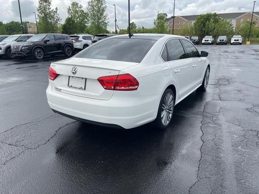 2015 Volkswagen Passat 1.8T Sport
