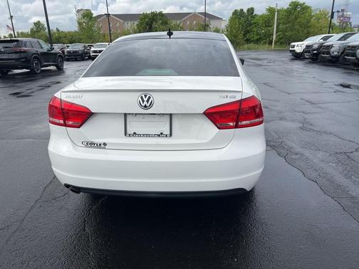 2015 Volkswagen Passat 1.8T Sport