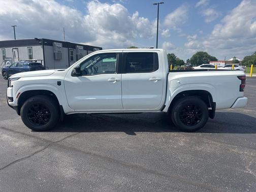 Glacier White 2026 Nissan Frontier SV