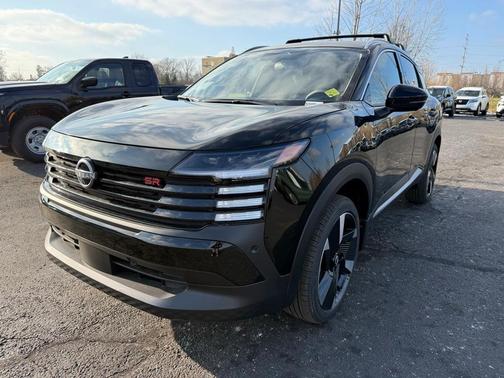 2026 Nissan Kicks SR