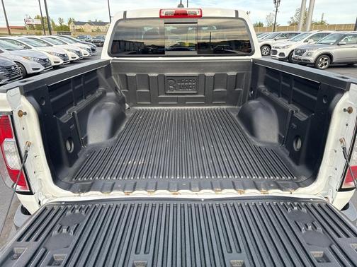 2016 GMC Canyon SLT