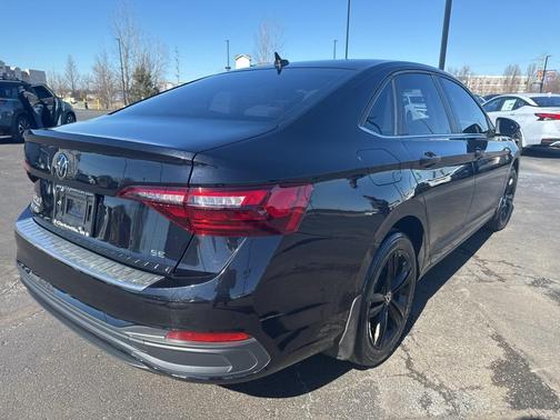 2022 Volkswagen Jetta 1.5T SE