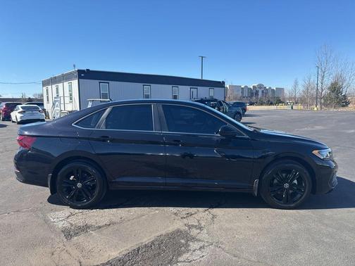 2022 Volkswagen Jetta 1.5T SE