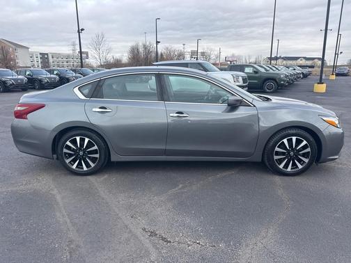 2018 Nissan Altima 2.5 SV