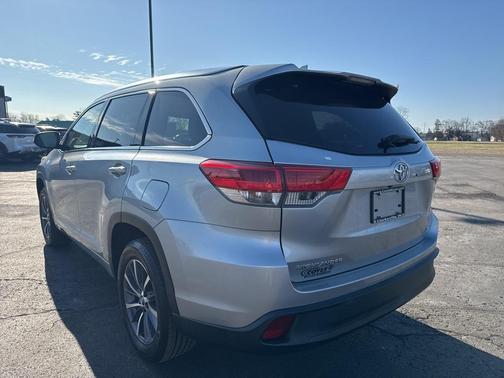 2018 Toyota Highlander SE