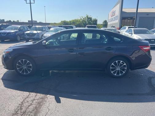 2017 Toyota Avalon XLE